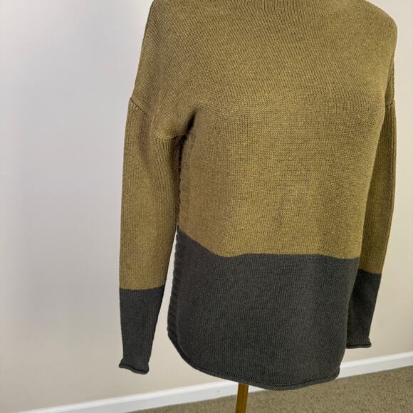 Tahari Funnel Neck Long Sleeve Pullover Knit Sweater US Women's XS - Picture 4 of 8